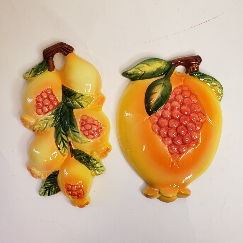 Set of 2 Vintage Ceramic Wall Fruit Pomegranates  Glazed Unbranded No Chips